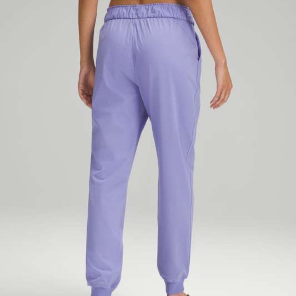 Lululemon  - Stretch High-Rise Jogger,  Dark Lavender, Size 6, Excellent Cond. - Picture 2 of 4